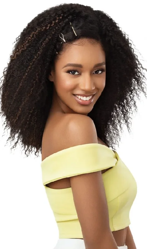 Lace wig with a side - part for a more flattering lookCURLS TRIP | Outre Converti-Cap Wig