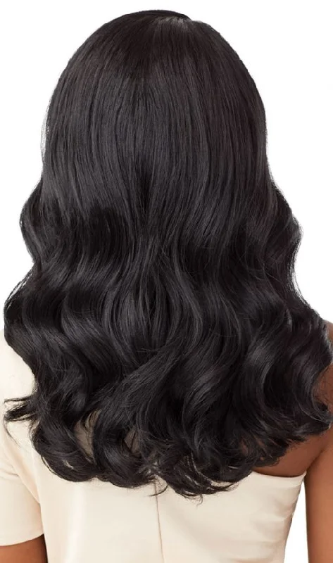 Lace wig with a straight texture for a sleek and minimalist lookOUTRE LACE FRONT WIG ZEPHANY