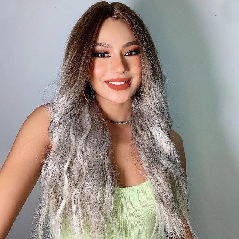 Colored wig with a silk - base cap for a comfortable and smooth feel20 Inches California Collection Synthetic Wig Smokey Grey