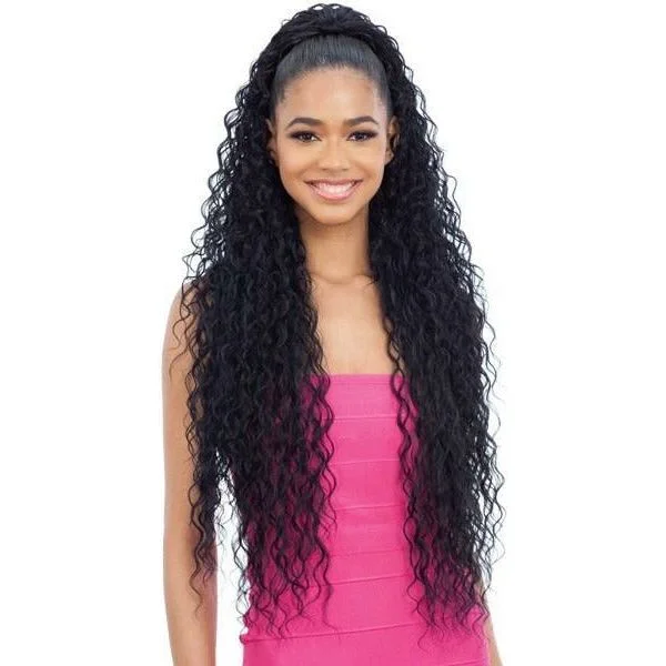 Straight ponytails with a sleek finish for a modern and polished lookFreeTress Equal Premium Synthetic Drawstring Ponytail – Crush Girl 36"