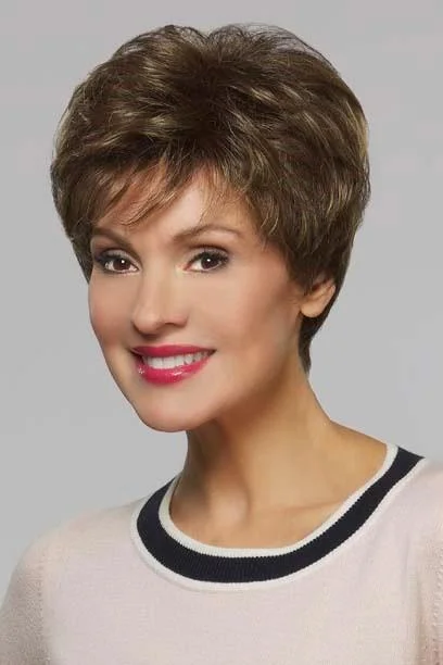 Short wig with a gradient color for a modern and stylish appearanceHenry Margu Wigs - Annette (#2369)