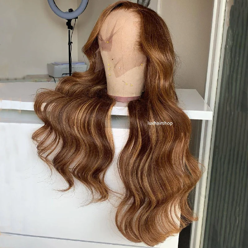 Wavy wig with auburn undertones for a unique and eye - catching colorPeruvian Hair Fashion Brown Blond Ombre Color Body Wavy Lace Front Wig