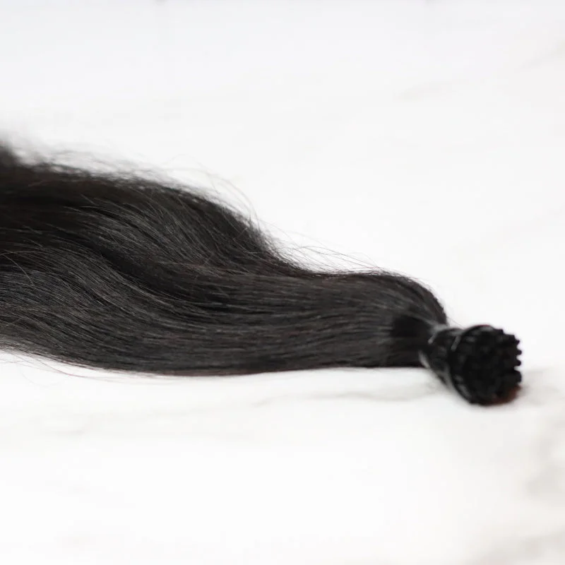 Wavy wig with a silk - base cap for a comfortable and smooth feelSL Raw Wavy I-Tip Hair