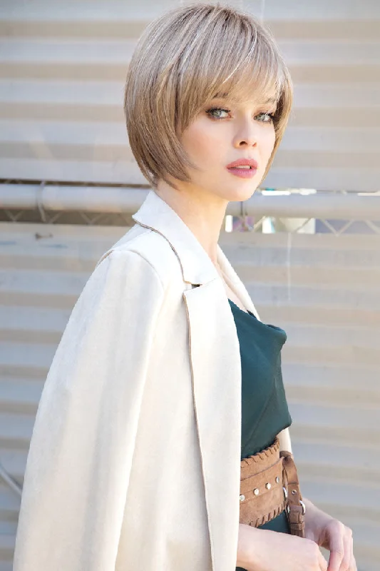 Short wig made from high - quality human hair for a luxurious feelAudrey <br>Synthetic Wig