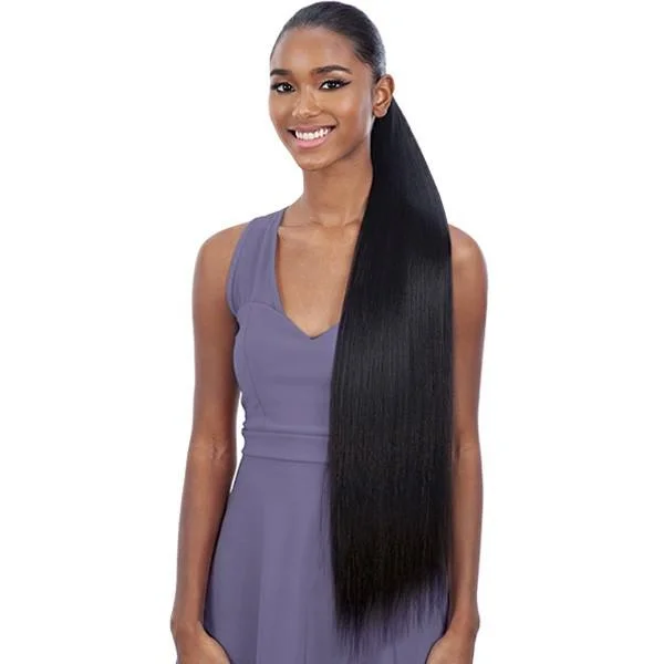 Extension ponytails with a secure elastic base for all - day comfortShake-N-Go Organique MasterMix Wrap-Around Synthetic Ponytail – Yaky Straight 32"