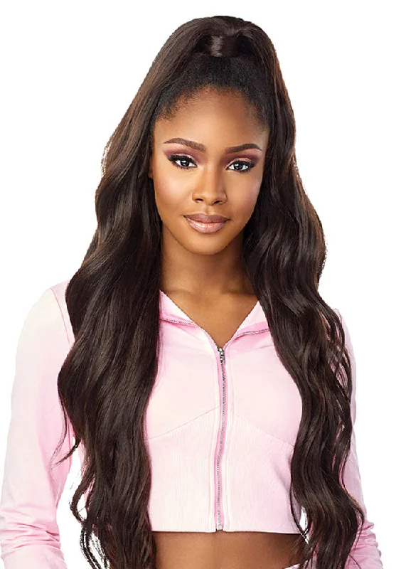 Clip - on ponytails for a quick and convenient hair changeUD 4 Instant Up & Down Instant Weave