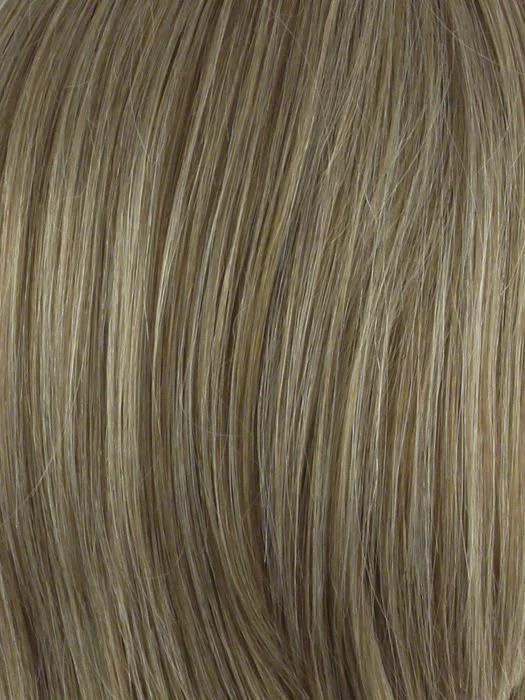 Dark Blonde | A warm honey blonde with soft low-lights and gentle high-lights blended in