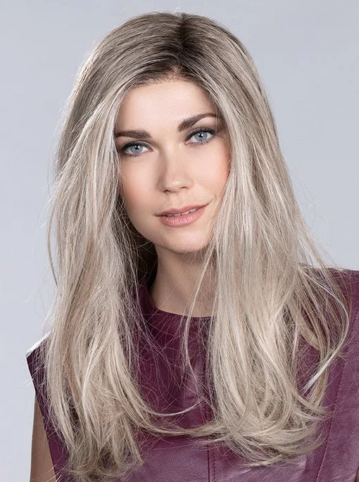 Long - length wig with a wavy texture for a beachy and romantic lookVita (Clearance)